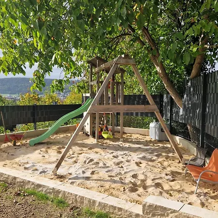 Gemuetliche Ferienwohnung, Apartmán